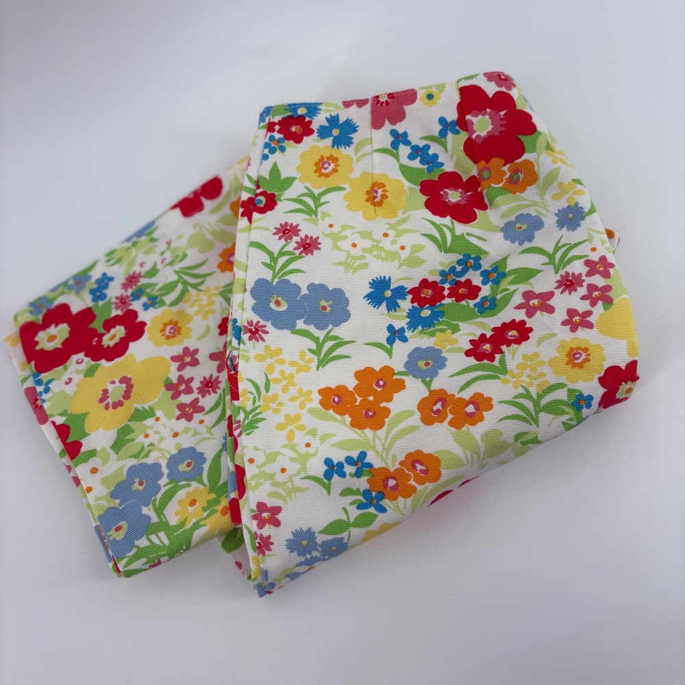 Crazy Horse Liz Claiborne Floral Petite 6P Pants Multicolor Cropped Easter‎